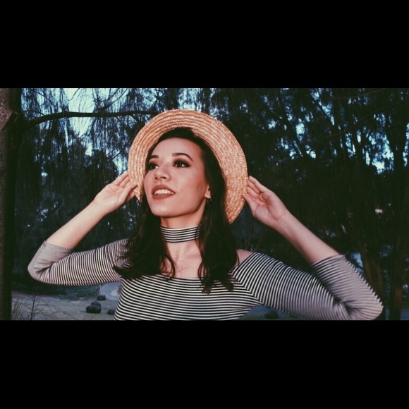 Meet your Posher, Sydney - Picture 2 of 2